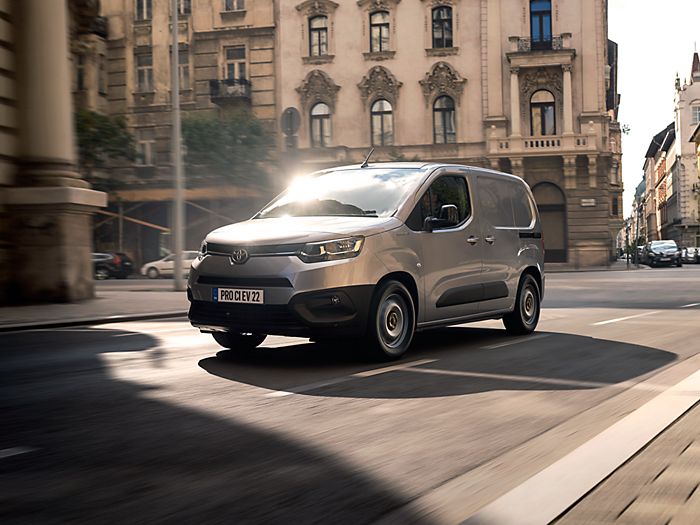 Toyota proace city electric sale